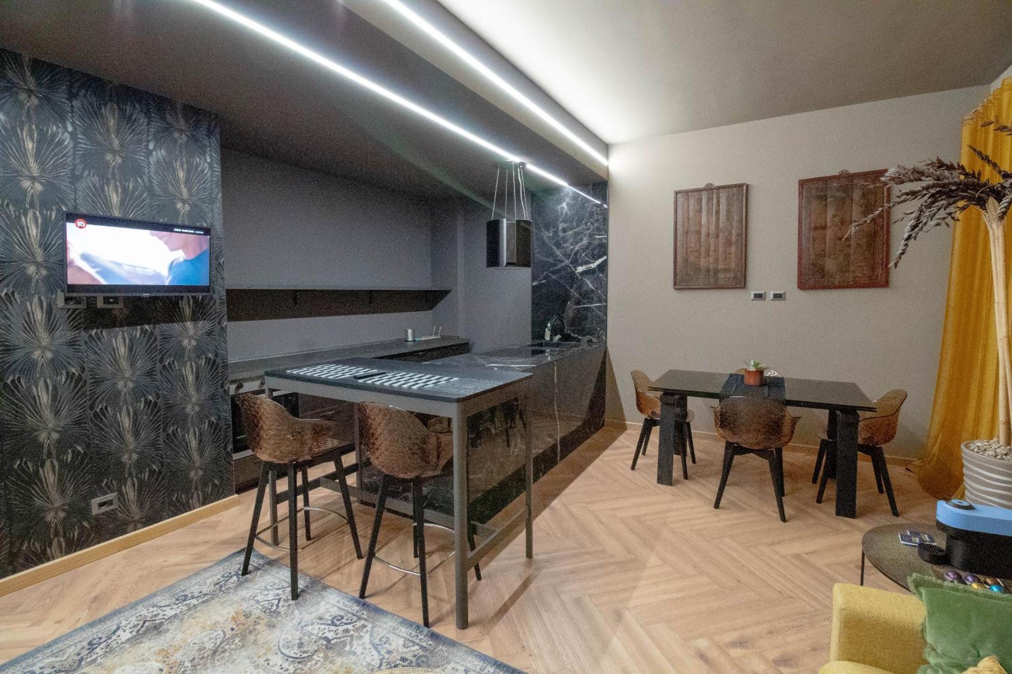 Luxury Museo Egizio - Esclusivo Trilocale In Pieno Centro - Free Wifi Apartment ตูริน ภายนอก รูปภาพ